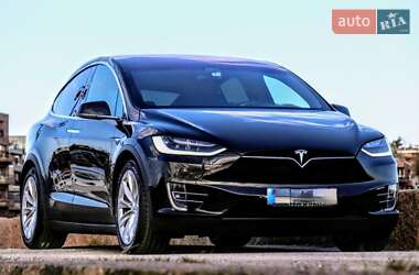 Внедорожник / Кроссовер Tesla Model X 2019 в Киеве