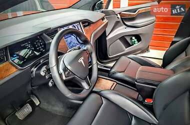 Внедорожник / Кроссовер Tesla Model X 2019 в 