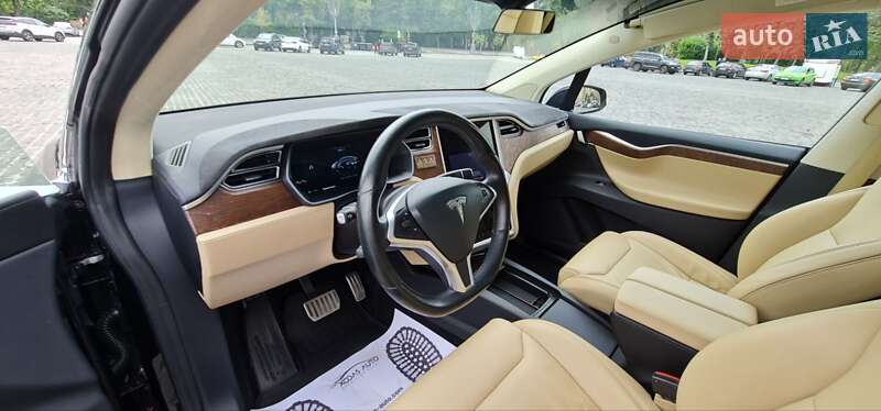 Внедорожник / Кроссовер Tesla Model X 2017 в Харькове