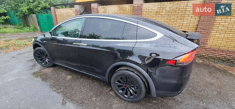 Внедорожник / Кроссовер Tesla Model X 2017 в Харькове