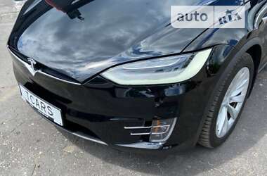 Внедорожник / Кроссовер Tesla Model X 2020 в 