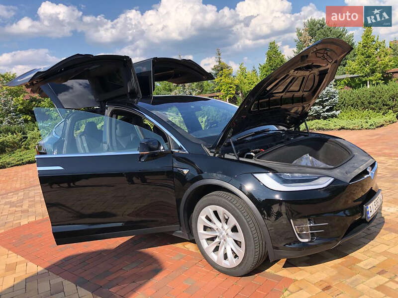 Внедорожник / Кроссовер Tesla Model X 2020 в Киеве фото 2 Внедорожник / Кроссовер Tesla Model X 2020 в Киеве
