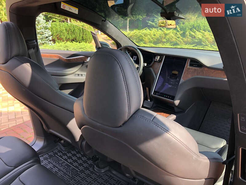 Внедорожник / Кроссовер Tesla Model X 2020 в Киеве фото 10 Внедорожник / Кроссовер Tesla Model X 2020 в Киеве