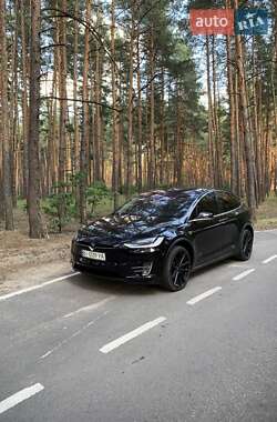 Позашляховик / Кросовер Tesla Model X 2016 в Полтаві