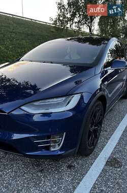 Внедорожник / Кроссовер Tesla Model X 2017 в Киеве
