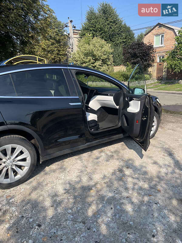 Внедорожник / Кроссовер Tesla Model X 2017 в Харькове фото 5 Внедорожник / Кроссовер Tesla Model X 2017 в Харькове