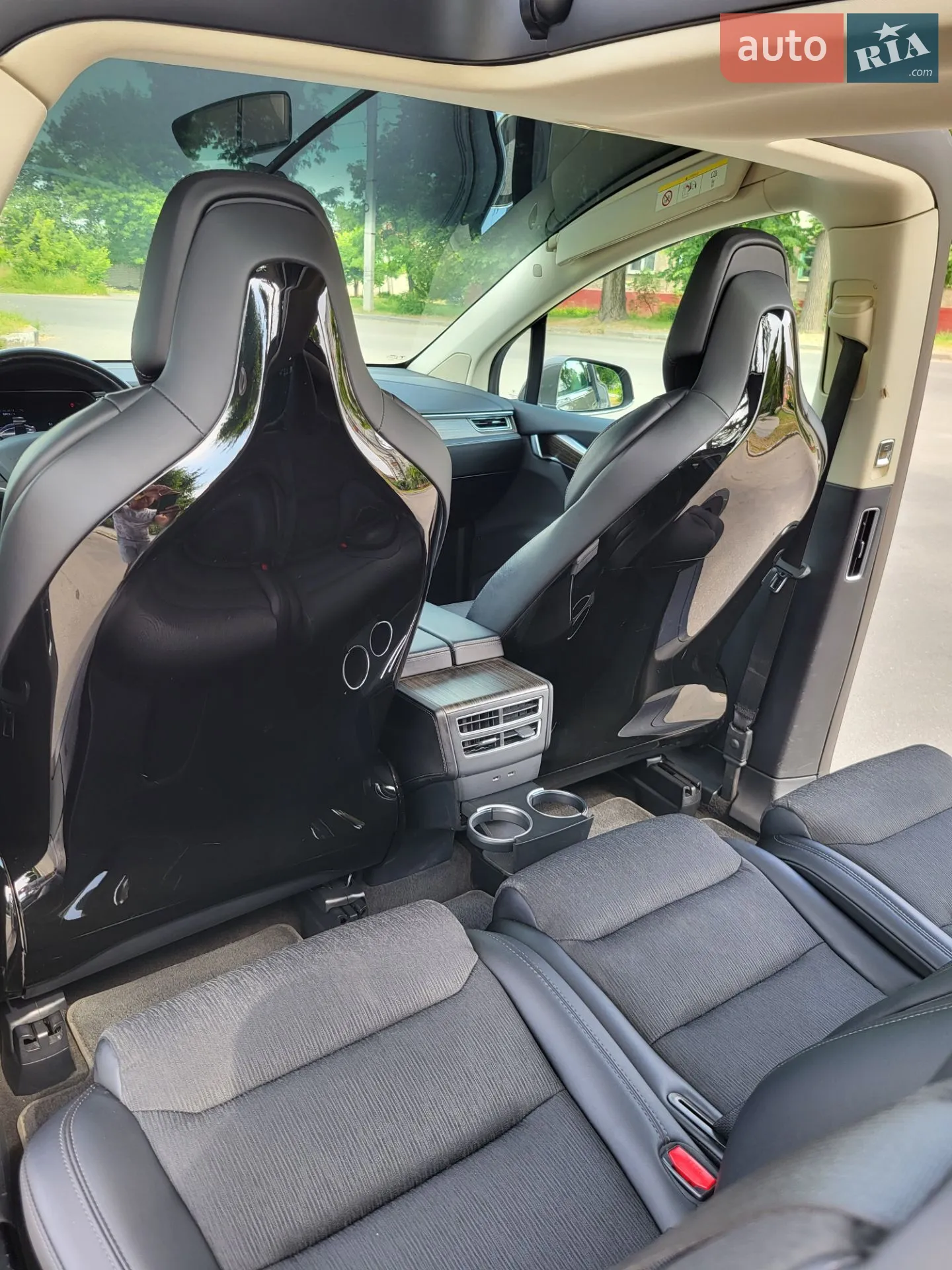 2016 Tesla Model X - мініатюра 28