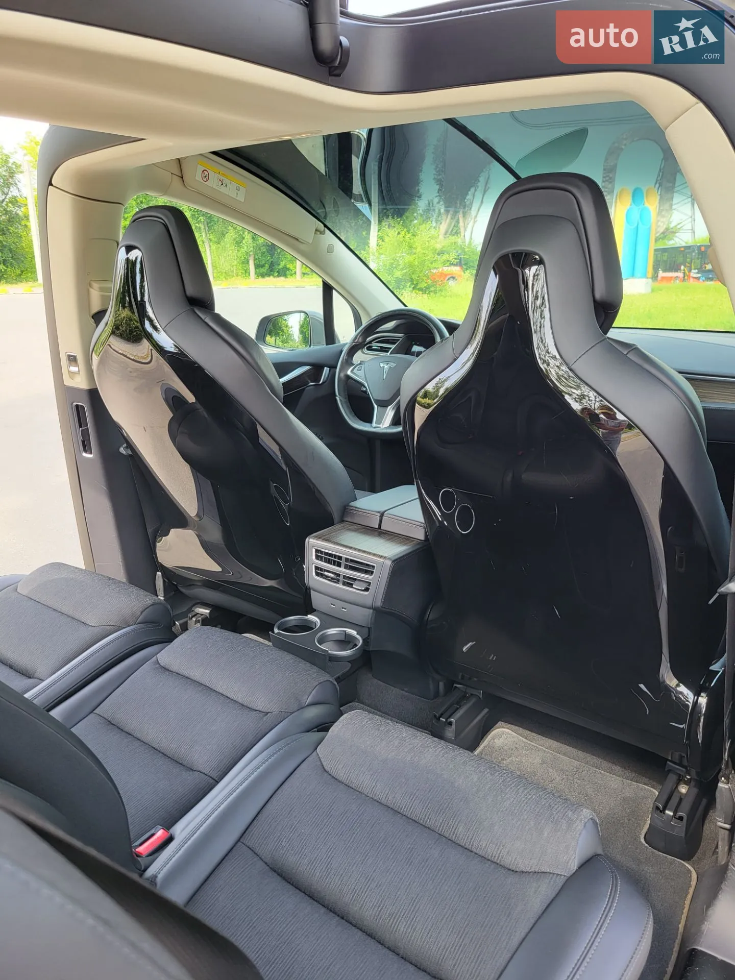2016 Tesla Model X - мініатюра 29