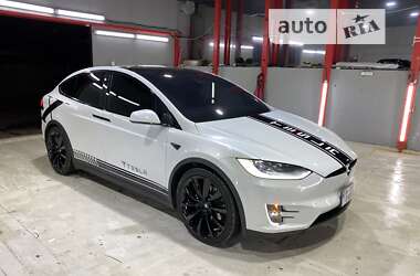 Позашляховик / Кросовер Tesla Model X 2019 в Одесі фото 2 Позашляховик / Кросовер Tesla Model X 2019 в Одесі