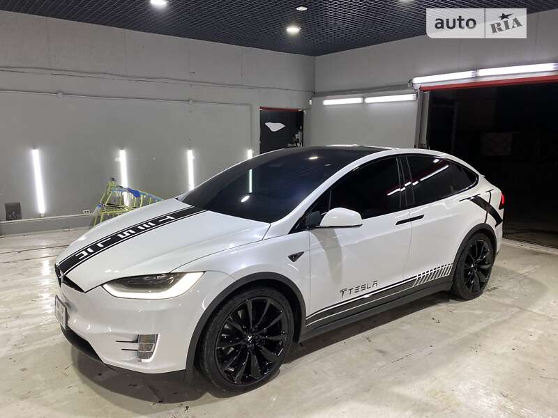 Позашляховик / Кросовер Tesla Model X 2019 в Одесі фото 7 Позашляховик / Кросовер Tesla Model X 2019 в Одесі