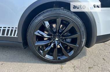 Позашляховик / Кросовер Tesla Model X 2019 в Одесі фото 14 Позашляховик / Кросовер Tesla Model X 2019 в Одесі