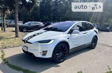 Позашляховик / Кросовер Tesla Model X 2019 в Одесі фото 17 Позашляховик / Кросовер Tesla Model X 2019 в Одесі