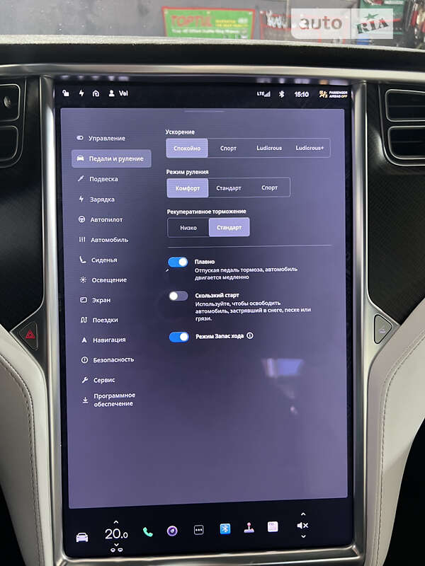 Позашляховик / Кросовер Tesla Model X 2016 в Дніпрі