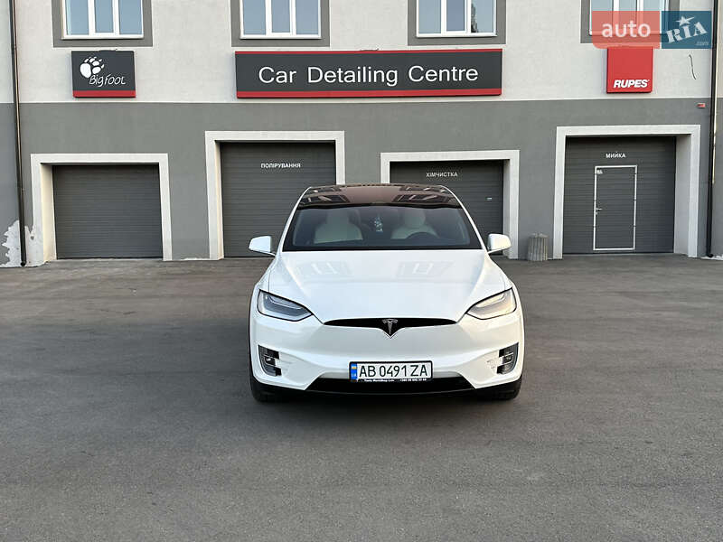 Внедорожник / Кроссовер Tesla Model X 2017 в Киеве