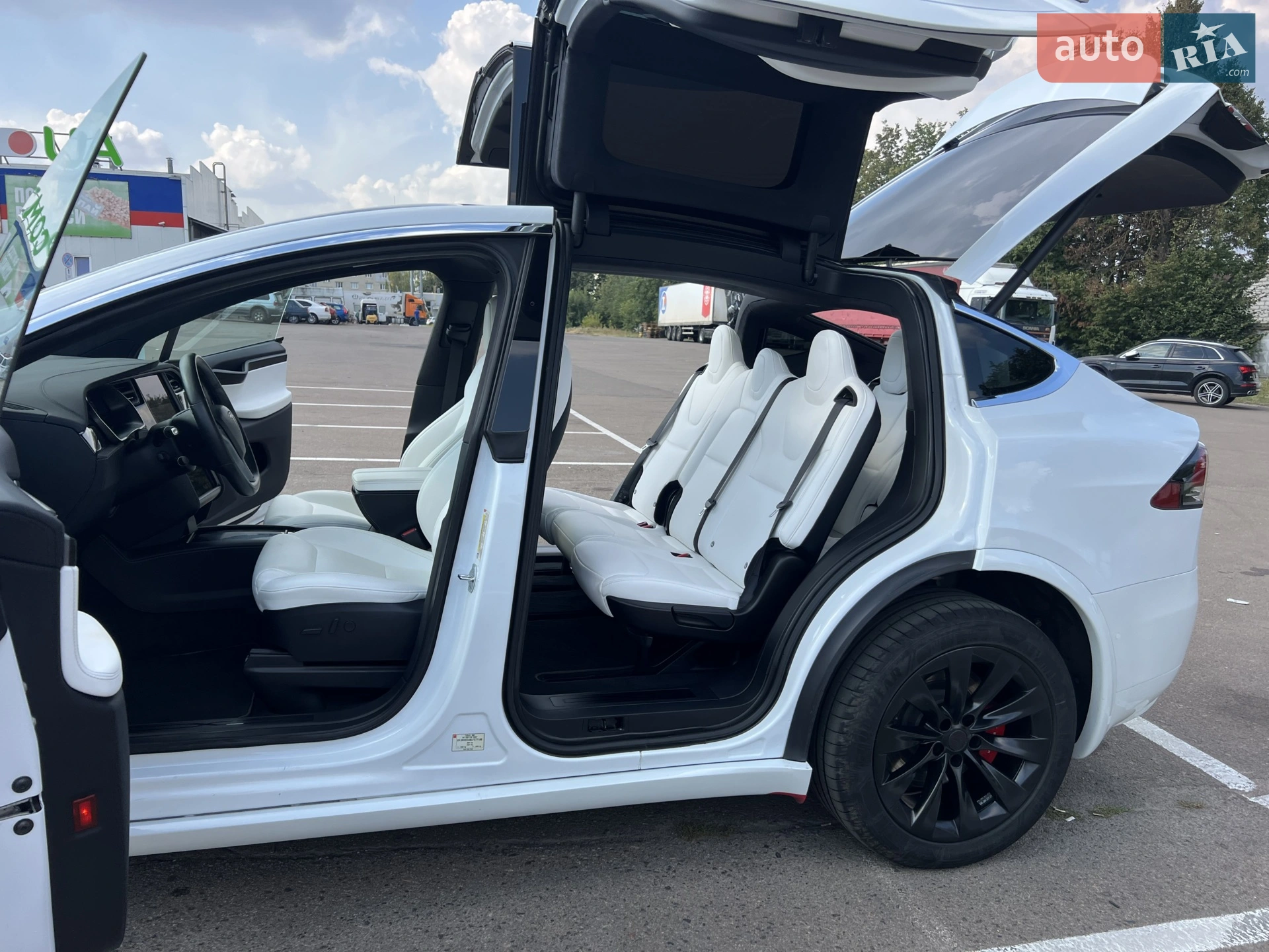 2020 Tesla Model X - мініатюра 15