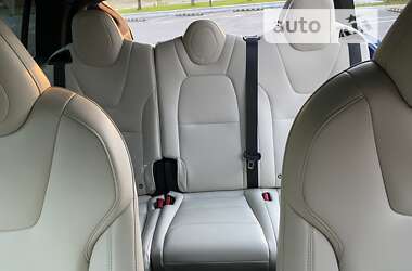 Внедорожник / Кроссовер Tesla Model X 2019 в Киеве