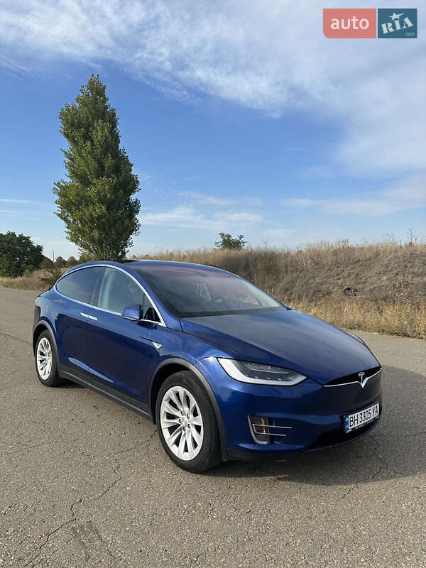 Внедорожник / Кроссовер Tesla Model X 2016 в Одессе