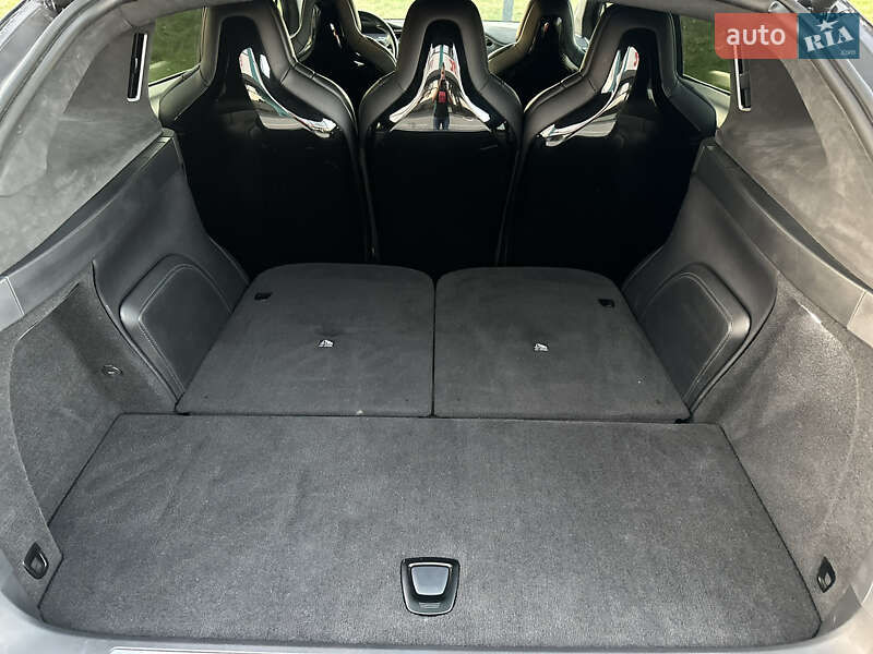 Внедорожник / Кроссовер Tesla Model X 2016 в Львове