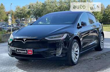 Позашляховик / Кросовер Tesla Model X 2018 в Львові