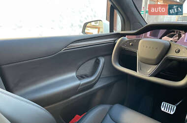 Позашляховик / Кросовер Tesla Model X 2022 в 
