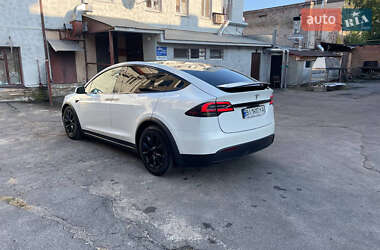 Позашляховик / Кросовер Tesla Model X 2022 в 
