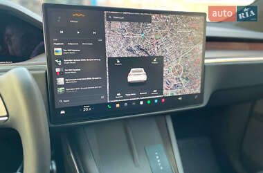 Позашляховик / Кросовер Tesla Model X 2022 в 