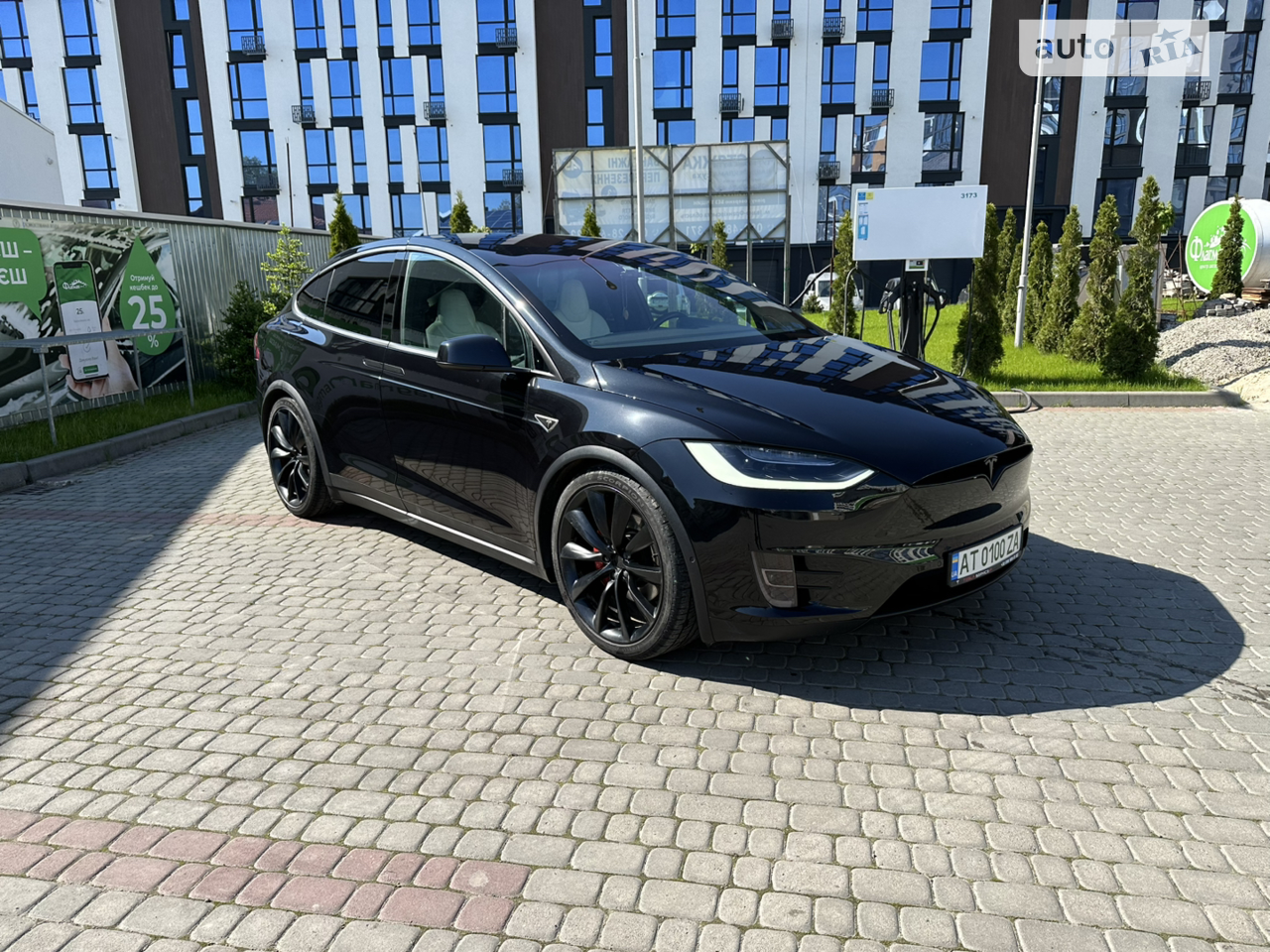 2016 Tesla Model X - мініатюра 21
