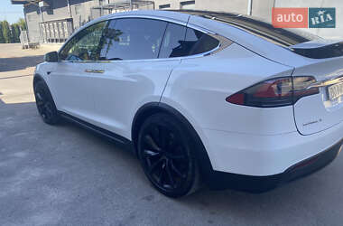 Внедорожник / Кроссовер Tesla Model X 2018 в Тернополе
