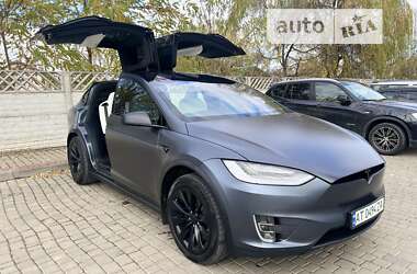Позашляховик / Кросовер Tesla Model X 2020 в Івано-Франківську