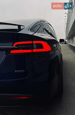 Внедорожник / Кроссовер Tesla Model X 2018 в Киеве