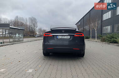 Внедорожник / Кроссовер Tesla Model X 2016 в 