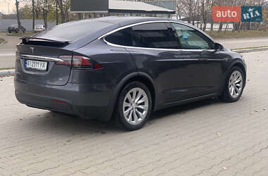 Внедорожник / Кроссовер Tesla Model X 2016 в 
