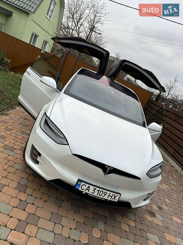 Внедорожник / Кроссовер Tesla Model X 2020 в Черкассах