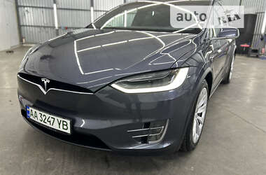 Внедорожник / Кроссовер Tesla Model X 2018 в Киеве