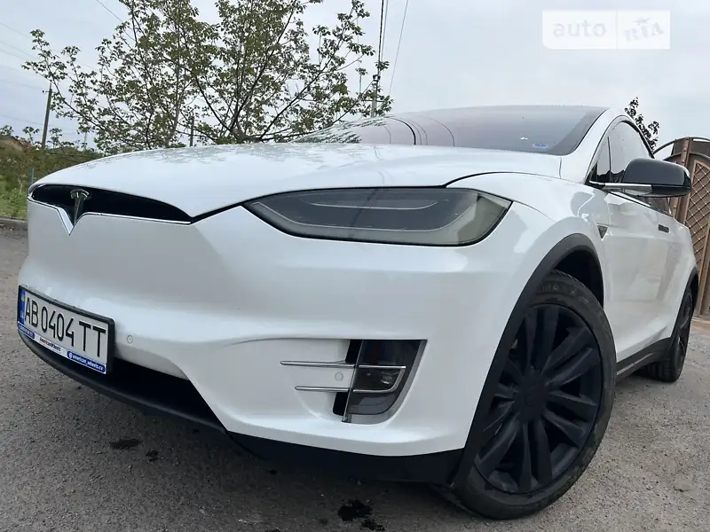 Внедорожник / Кроссовер Tesla Model X 2016 в 