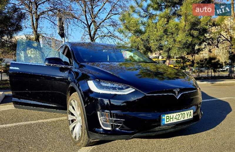 Внедорожник / Кроссовер Tesla Model X 2020 в Одессе