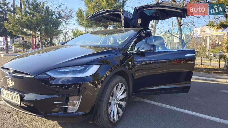 Внедорожник / Кроссовер Tesla Model X 2020 в Одессе