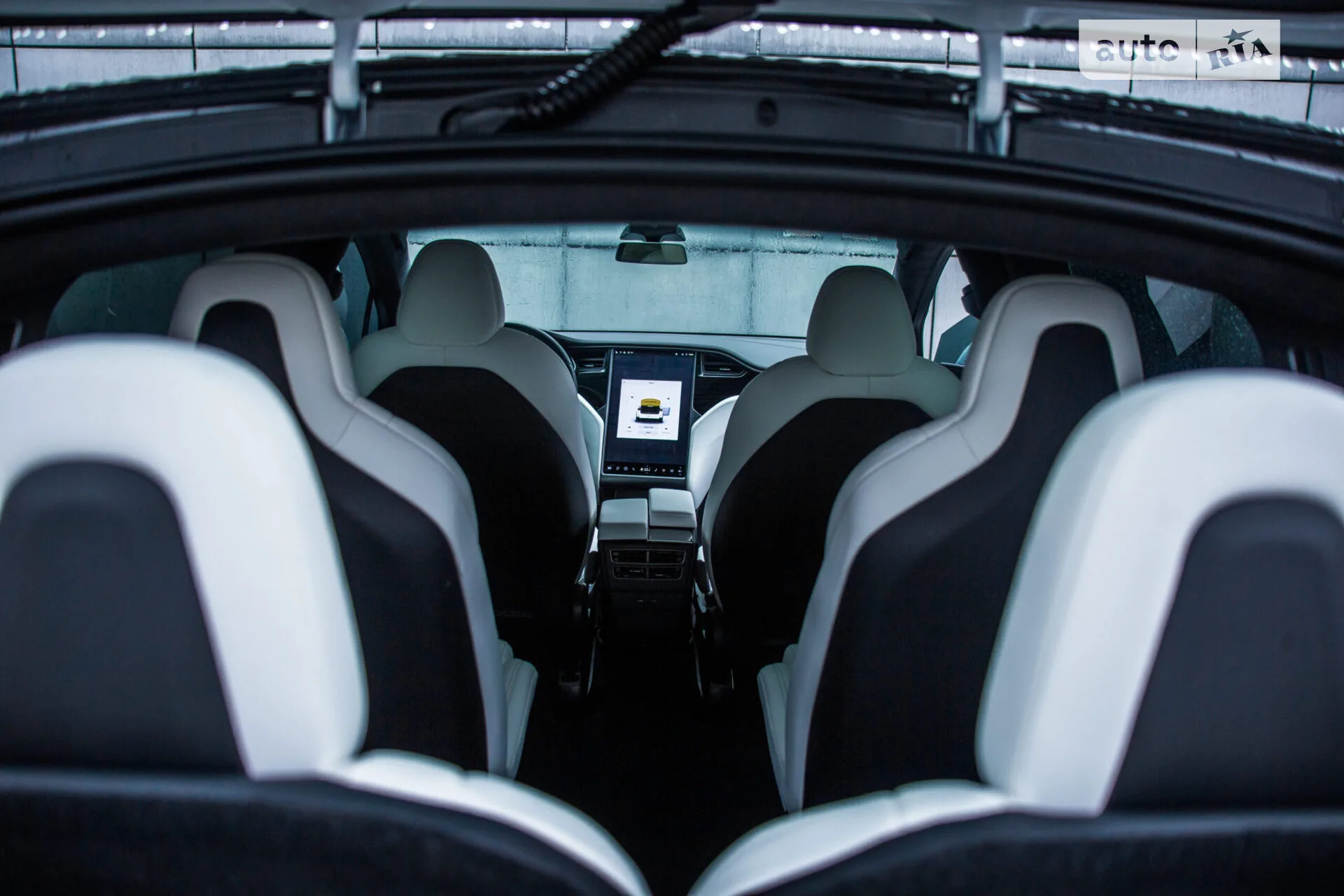 2020 Tesla Model X - мініатюра 16