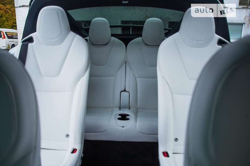 Внедорожник / Кроссовер Tesla Model X 2020 в Днепре
