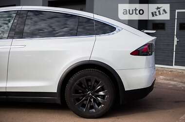 Внедорожник / Кроссовер Tesla Model X 2020 в Киеве