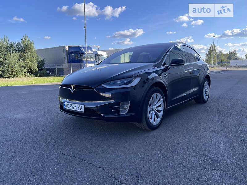 Внедорожник / Кроссовер Tesla Model X 2017 в Луцке фото 4 Внедорожник / Кроссовер Tesla Model X 2017 в Луцке