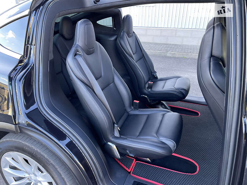 Внедорожник / Кроссовер Tesla Model X 2017 в Луцке фото 22 Внедорожник / Кроссовер Tesla Model X 2017 в Луцке