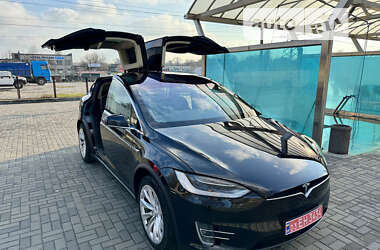 Позашляховик / Кросовер Tesla Model X 2018 в Дніпрі