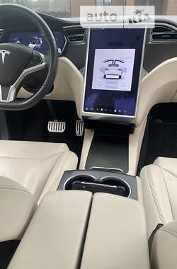 Внедорожник / Кроссовер Tesla Model X 2017 в Полтаве