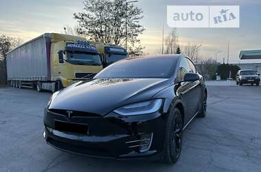Позашляховик / Кросовер Tesla Model X 2018 в Тячеві