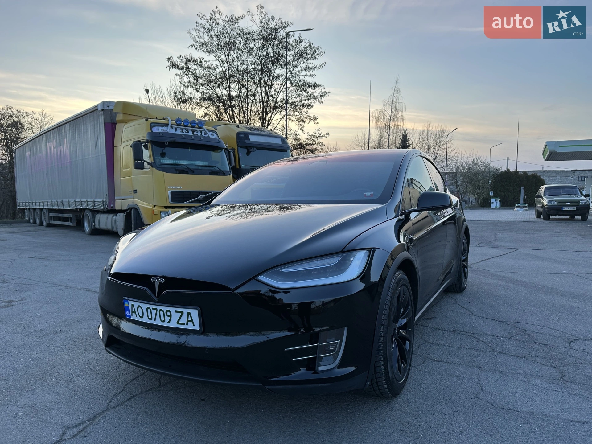 2018 Tesla Model X - фото 1