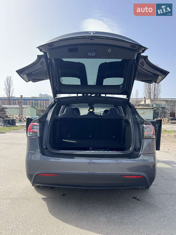 Позашляховик / Кросовер Tesla Model X 2018 в Києві