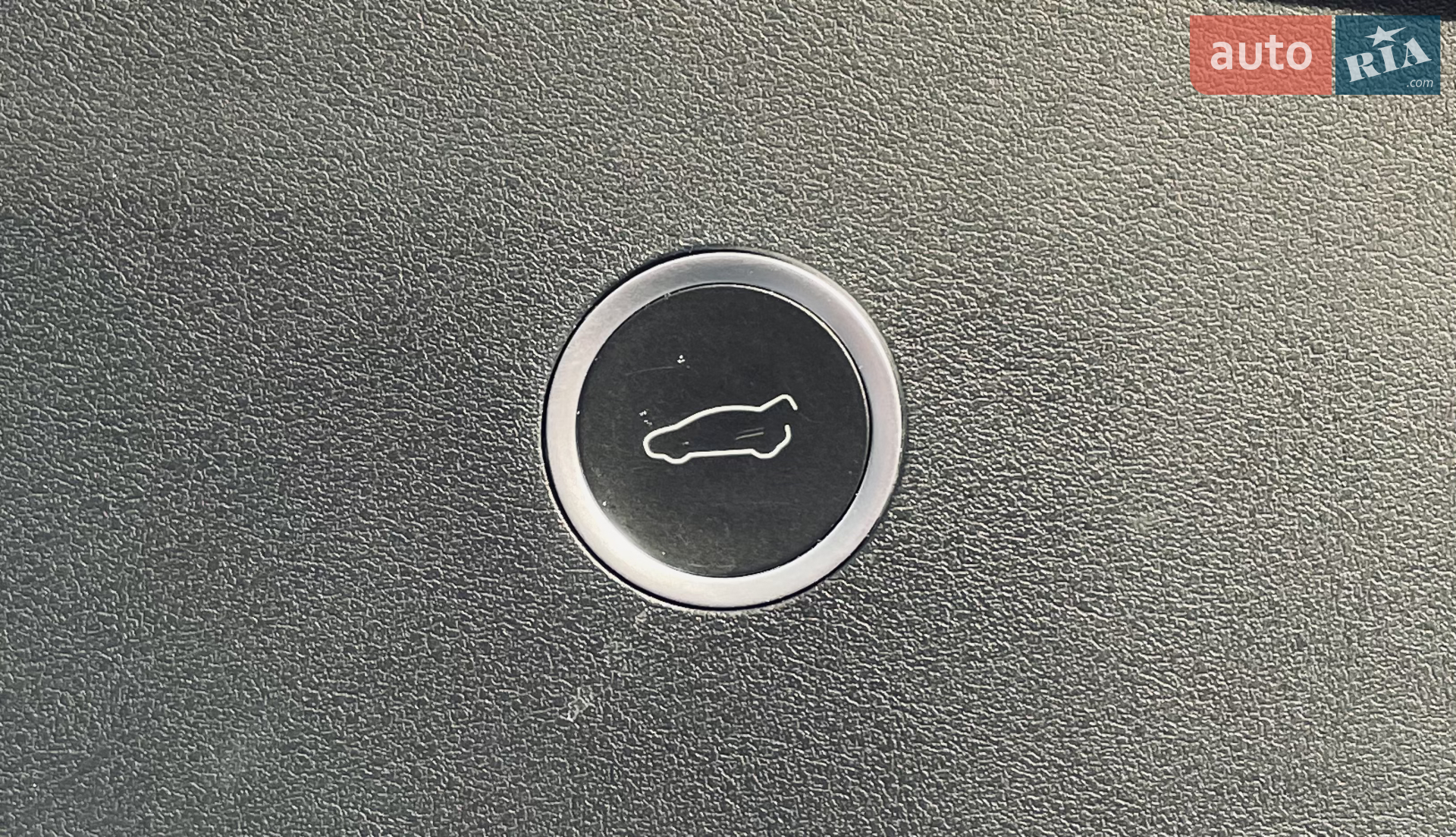 2016 Tesla Model X - мініатюра 28
