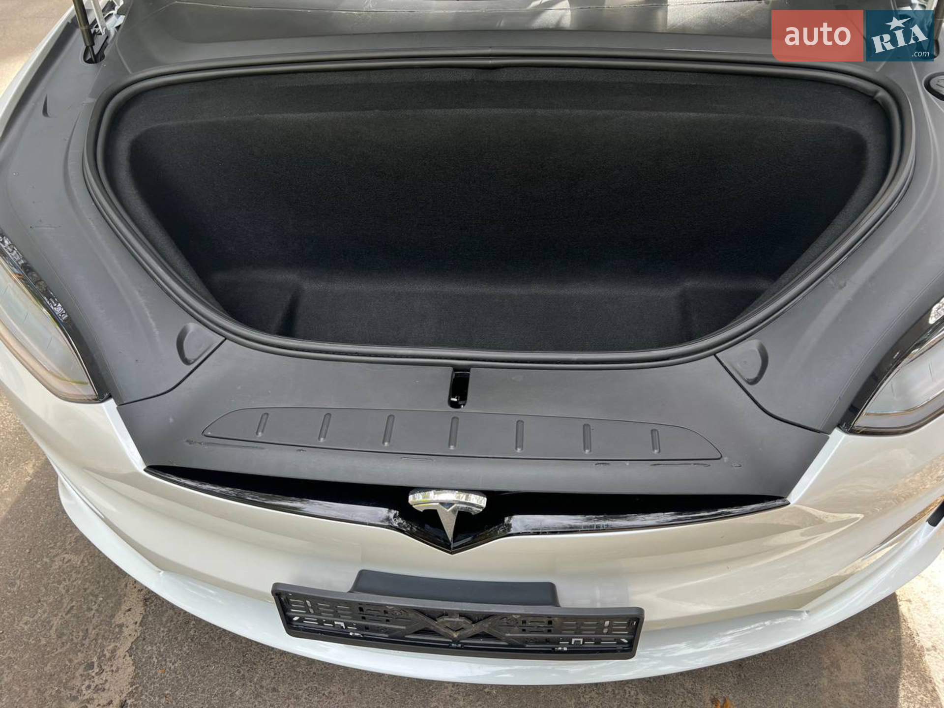 2022 Tesla Model X - мініатюра 5
