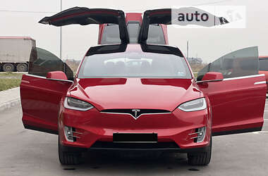 Внедорожник / Кроссовер Tesla Model X 2019 в Киеве